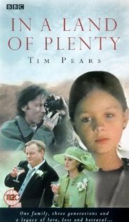 Смотреть In a Land of Plenty (2001) онлайн в Хдрезка качестве 720p